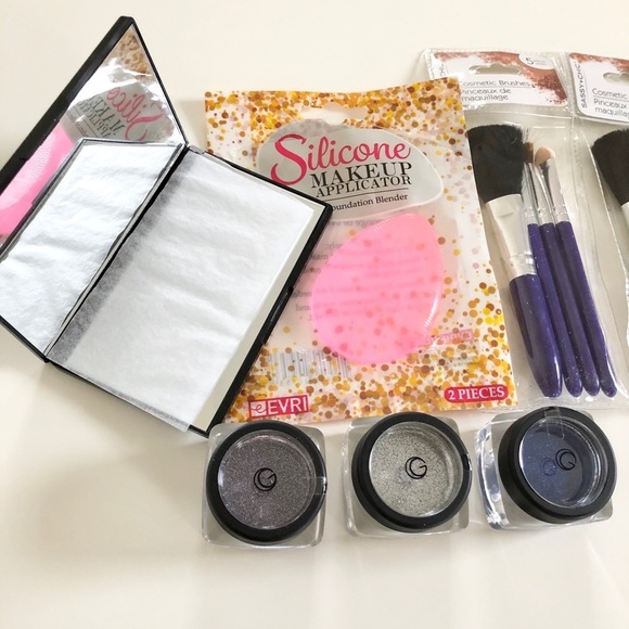 Loose Body Glitter & Makeup Brushes Bundle - Picture 4 of 10